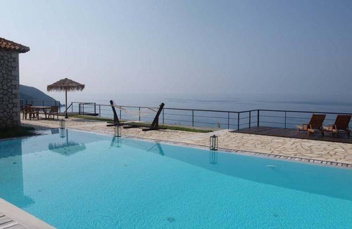 Agios Nikitas House | 125 m² House ∙ 3 bedrooms ∙ 6 guests