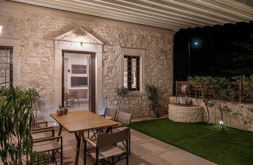 Faistos Villa | 130 m² Villa ∙ 4 bedrooms ∙ 6 guests