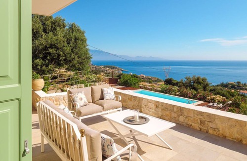 Skinaria Villa | 130 m² Villa ∙ 5 bedrooms ∙ 9 guests