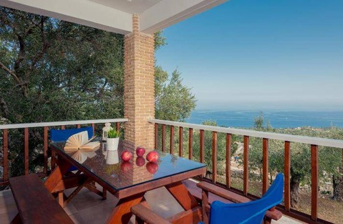 Skinaria Resort | 140 m² Resort ∙ 4 bedrooms ∙ 12 guests