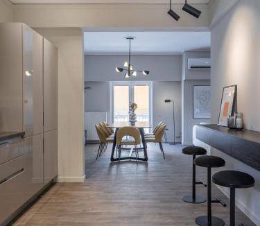 Kypseli Apartment | 143 m² Apartment ∙ 3 bedrooms ∙ 6 guests