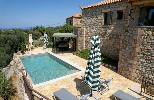 Lefktro House | 145 m² House ∙ 3 bedrooms ∙ 8 guests