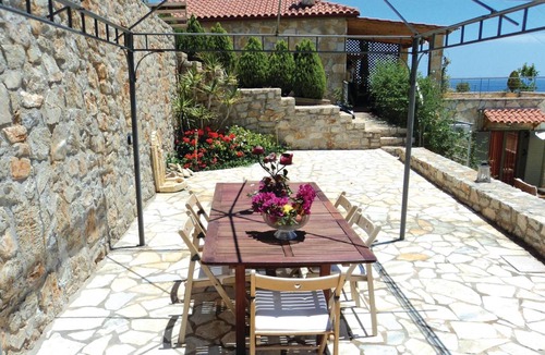 Lerna House | 150 m² Maisonette ∙ 4 bedrooms ∙ 9 guests