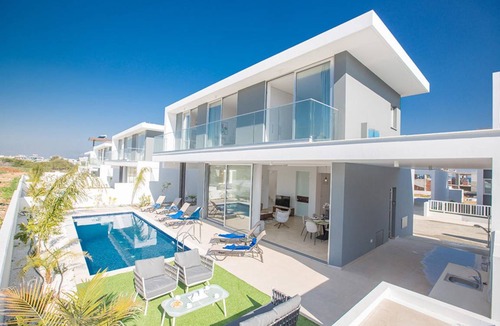Protaras Villa | 150 m² Villa ∙ 3 bedrooms ∙ 8 guests