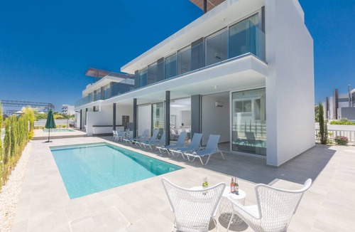 Protaras Villa | 150 m² Villa ∙ 4 bedrooms ∙ 8 guests