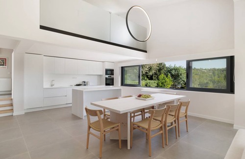 Corfu Villa | 160 m² Villa ∙ 3 bedrooms ∙ 6 guests
