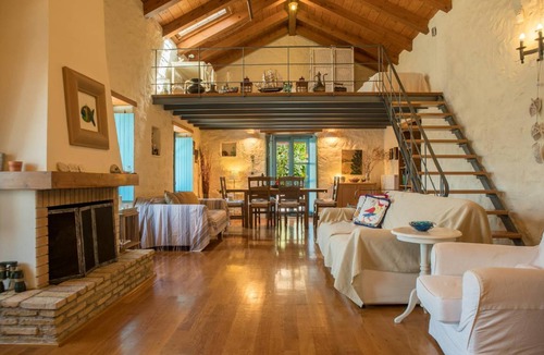 Limeni Villa | 160 m² Villa ∙ 3 bedrooms ∙ 8 guests