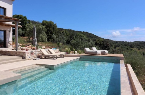 Pylos-Nestoras House | 170 m² House ∙ 3 bedrooms ∙ 6 guests