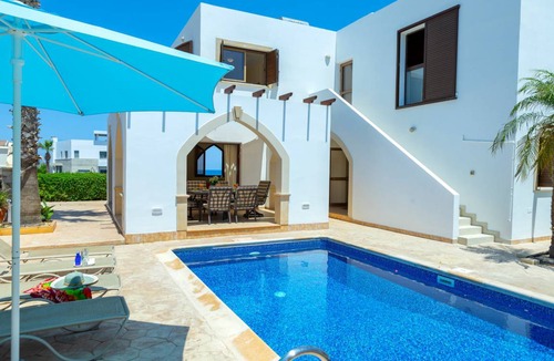 Pernera Villa | 170 m² Villa ∙ 4 bedrooms ∙ 8 guests