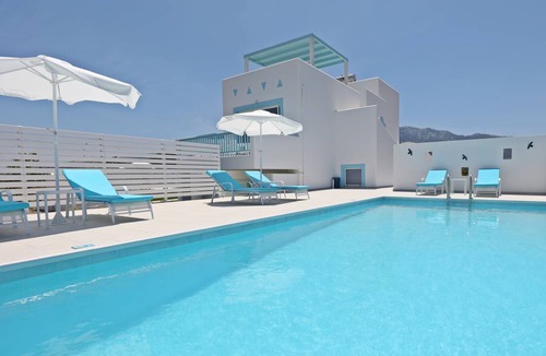 Zipari Villa | 170 m² Villa ∙ 5 bedrooms ∙ 10 guests