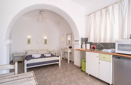 Paros House | 18 m² House ∙ 1 bedroom ∙ 2 guests