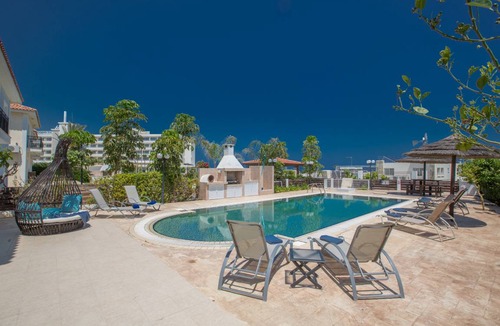 Protaras Villa | 180 m² Villa ∙ 4 bedrooms ∙ 8 guests