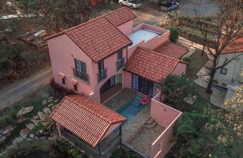 Pong Ta Long Resort | 190 m² Resort ∙ 2 bedrooms ∙ 8 guests