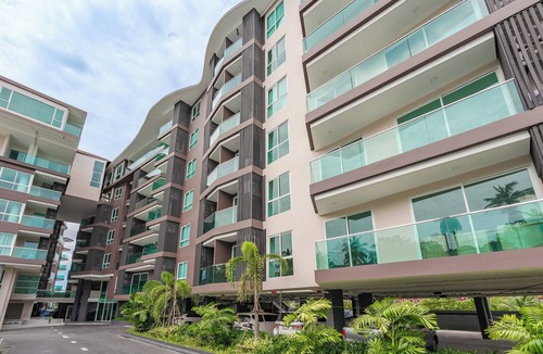 Phuket Villa | 1BR Pool Gym Game Room C220
