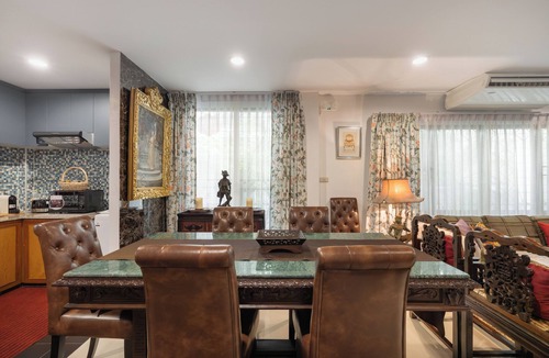 Sukhumvit Apartment | 2-bedroom apartment in superb Krung Thep Maha Nakhon with AC