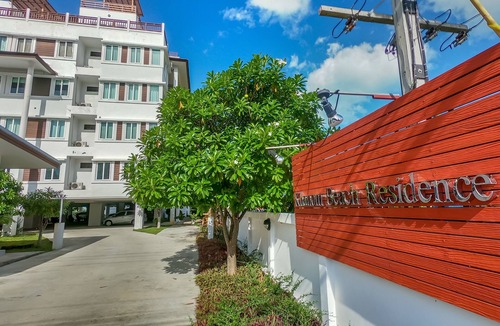 Khanom Apartment | 2 bedroom condo with sea view and pool