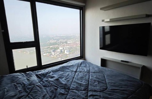 Bang Kra So Apartment | 2-bedroom flat in Bangkok, Chao Phraya River
