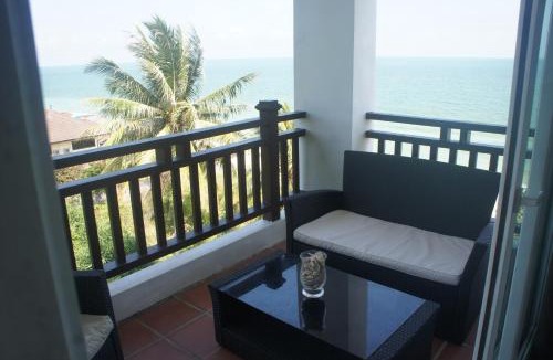 Khanom Apartment | 2-Bedroom Khanom Beach Ocean Front Condo