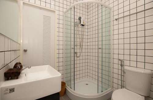 Thep Kasattri Villa | 2 BR Villa Sunrise Garden A072 near Airport