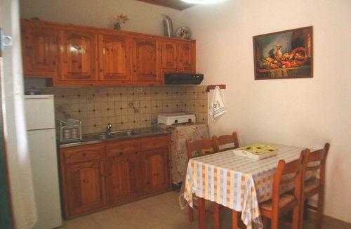 Kavos Apartment | 2 Cosy Apartments X 4-5 people on the beach in Corfu