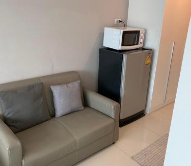 Phra Khanong Apartment | 2 mins walk to BTS Bang Chak