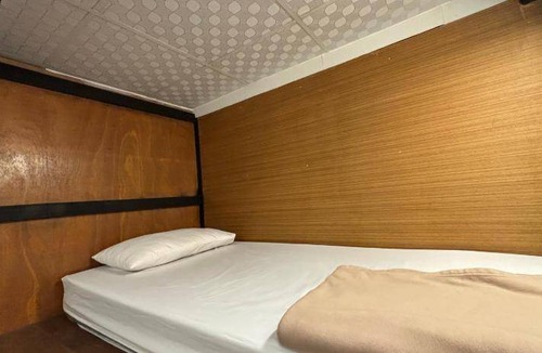 Talat Yot Hostel | 20 m² Hostel ∙ 8 guests