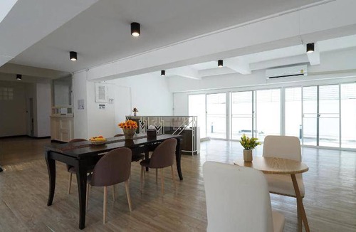 Lak Si Hotel | 20 m² Hotel ∙ 2 guests