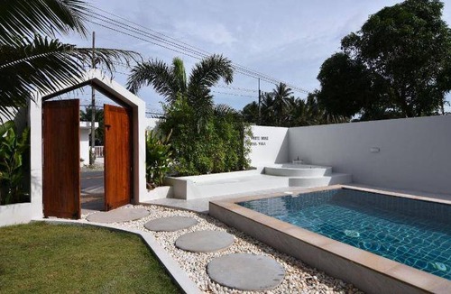 Khanom Hotel | 200 m² Hotel ∙ 3 bedrooms ∙ 11 guests