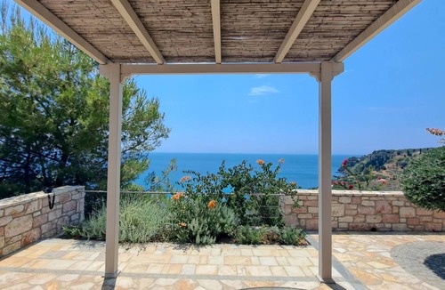 Vasilitsion House | 200 m² House ∙ 3 bedrooms ∙ 4 guests