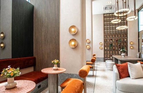 Phlabphla Hotel | 21 m² Hotel ∙ 2 guests