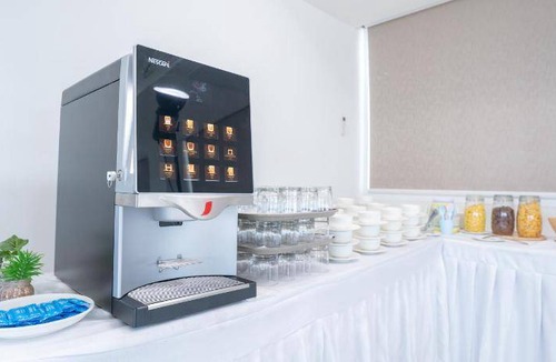 Racha Thewa Hotel | 24 m² Hotel ∙ 2 guests