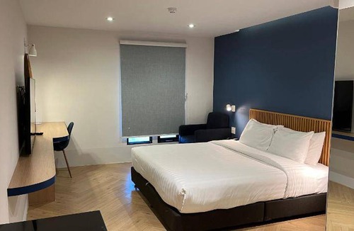 Bang Na Hotel | 24 m² Hotel ∙ 3 guests