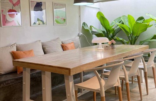 Si Yaek Maha Nak Hotel | 25 m² Hotel ∙ 4 guests