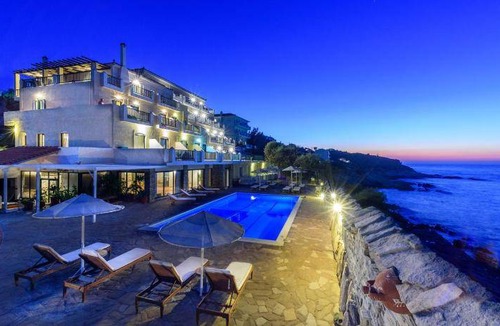 Armenistis Hotel | 25 m² Hotel ∙ 127 guests