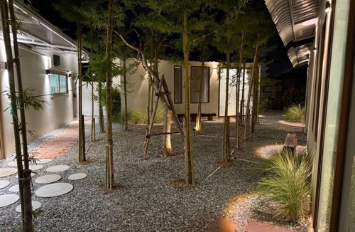 Chonburi Hotel | 25 m² Hotel ∙ 2 guests
