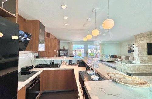 Chalandri Apartment | 250 m² Apartment ∙ 4 bedrooms ∙ 9 guests