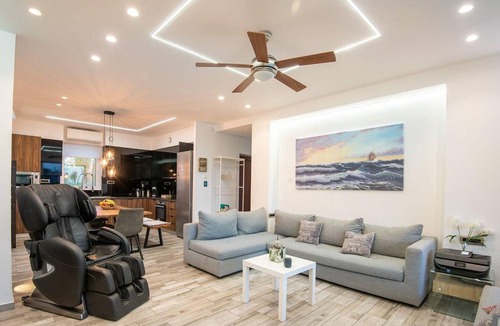 Alissos House | 250 m² House ∙ 4 bedrooms ∙ 18 guests