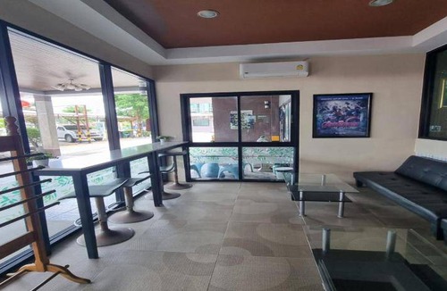 Ang Thong Hotel | 26 m² Hotel ∙ 3 guests