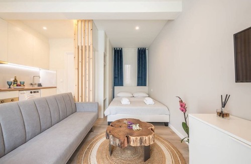 Kaisariani Apartment | 26 m² Studio flat ∙ 3 guests