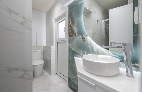 Kaisariani Apartment | 26 m² Studio flat ∙ 3 guests