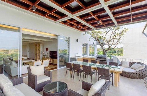 Pong Ta Long Cabin | 270 m² Lodge ∙ 3 bedrooms ∙ 127 guests