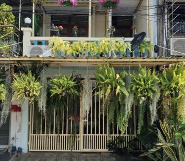 Talat Bang Khen Bed & Breakfast | 297 Nature Residence