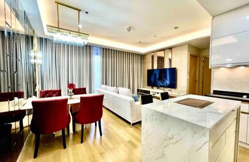 Bangkok Central Business District Apartment | 2BedRoom-BestLocationBangkok-Emquartier-Metro-PhromPhong