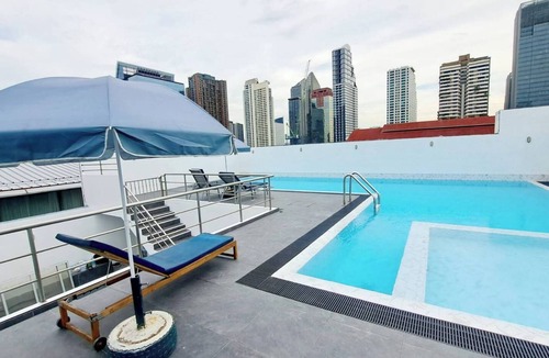Khlong Toei Nuea Condo | 2D - Short-Term Rental Allowed - Downtown Bkk Serviced Apartment