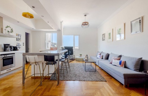 Plaka Apartment | 3 bdrm Luxury Apt in Athens Incredible Acropolis View
