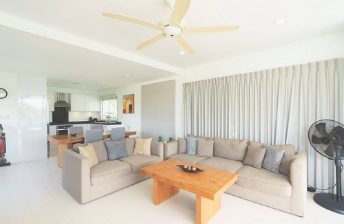 Bophut Villa | 3 Bedroom Seaview Villa Esprit