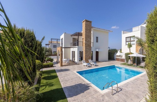 Ayia Thekla Villa | 3 bedroom villa in Ayia Thekla