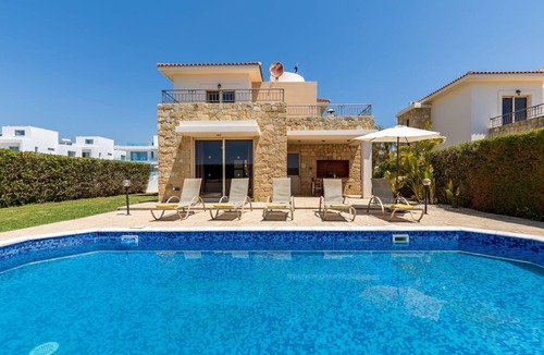 Pegeia Villa | 3 Bedroom Villa with Unobstructed Sea View, walking distance to beach & taverns