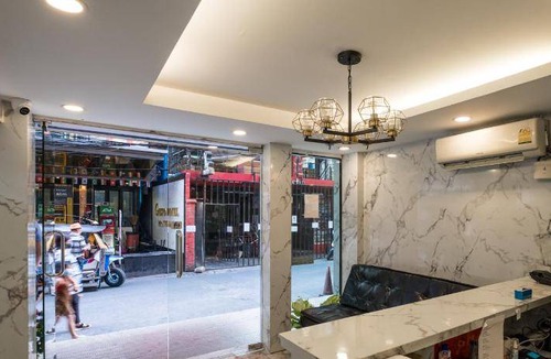 Thanon Phaya Thai Bed & Breakfast | 30 m² Bed and breakfast ∙ 3 guests