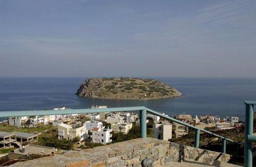Mochlos Villa | 300 m² Villa ∙ 4 bedrooms ∙ 8 guests